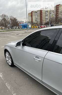 Седан Audi A4 2012 в Києві