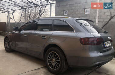 Универсал Audi A4 2012 в 