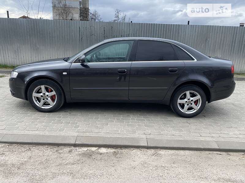 Седан Audi A4 2006 в Луцке