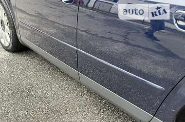 Седан Audi A4 2003 в 