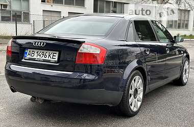 Седан Audi A4 2003 в 