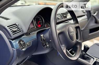 Седан Audi A4 2003 в 