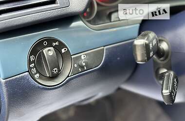 Седан Audi A4 2003 в 