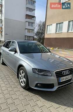 Универсал Audi A4 2009 в Звягеле