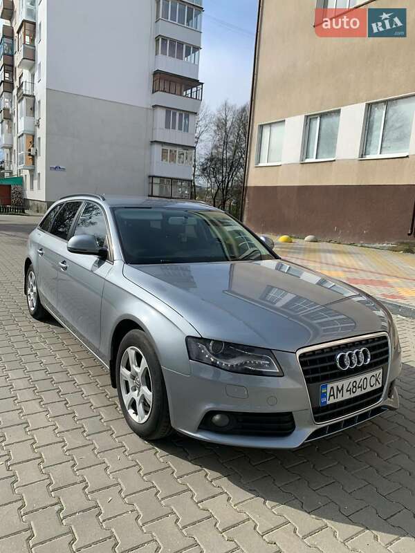 Универсал Audi A4 2009 в Звягеле