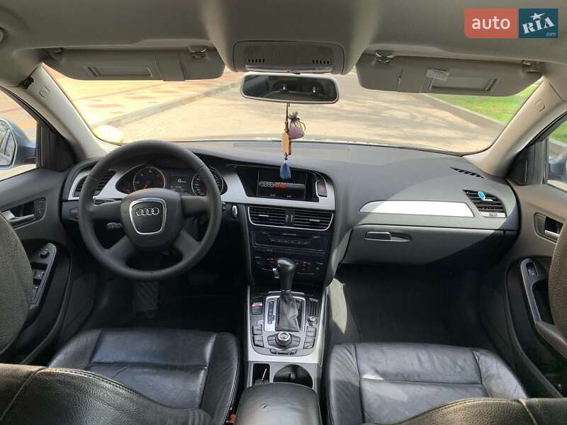 Универсал Audi A4 2009 в Звягеле