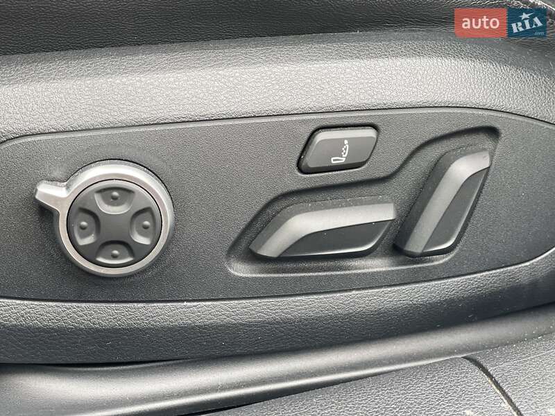 Универсал Audi A4 2019 в Житомире