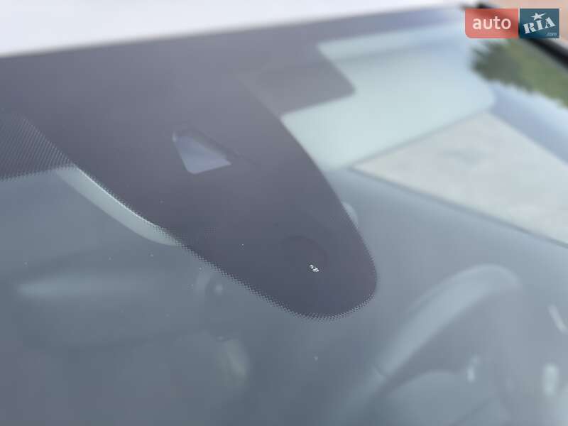 Универсал Audi A4 2019 в Житомире