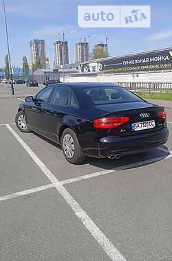 Седан Audi A4 2013 в Александрие
