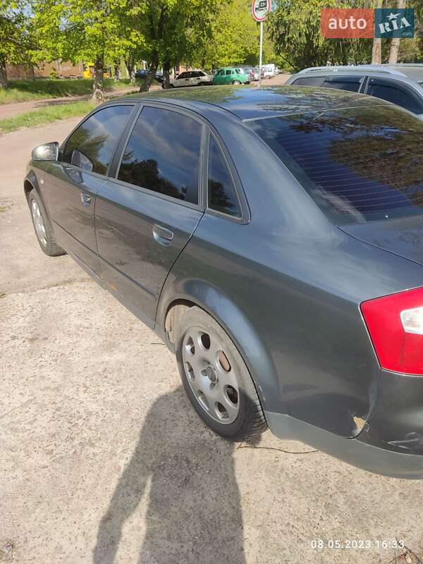 Седан Audi A4 2005 в Чернігові