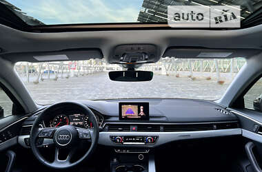 Седан Audi A4 2017 в Львові