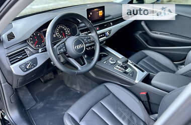 Седан Audi A4 2017 в Львові