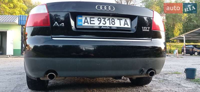 Седан Audi A4 2003 в Каменском