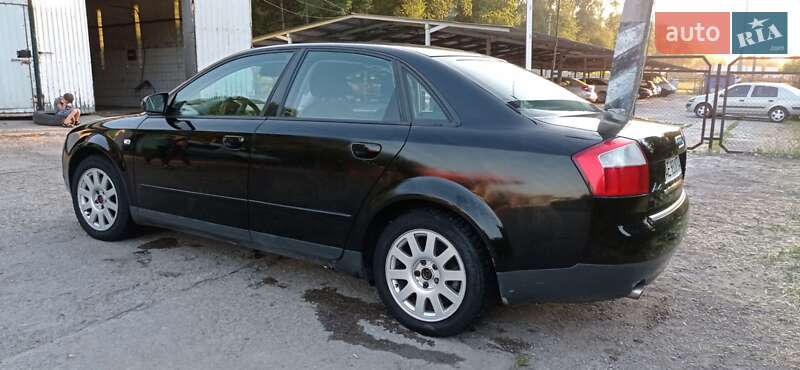 Седан Audi A4 2003 в Кам'янському