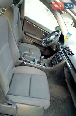 Седан Audi A4 2003 в Каменском