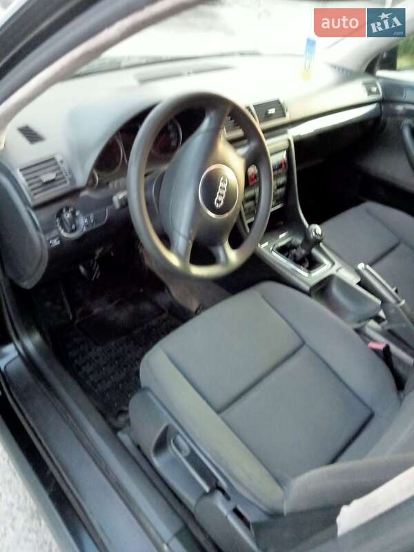 Седан Audi A4 2003 в Каменском