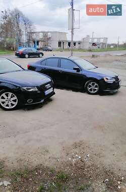 Седан Audi A4 2010 в Иванкове