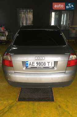 Седан Audi A4 2001 в Днепре