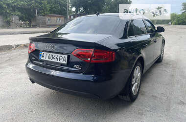 Седан Audi A4 2009 в 