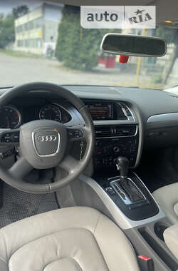 Седан Audi A4 2009 в 