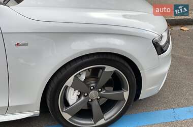 Седан Audi A4 2014 в Львове