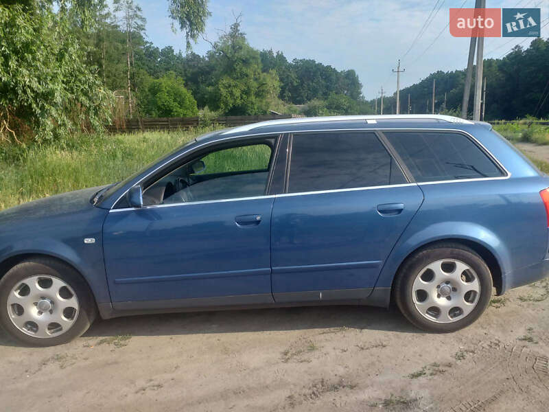 Универсал Audi A4 2001 в Киеве