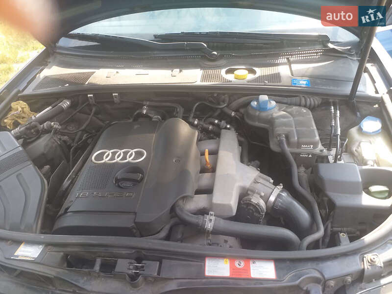 Универсал Audi A4 2001 в Киеве