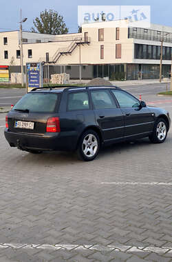Универсал Audi A4 1999 в 