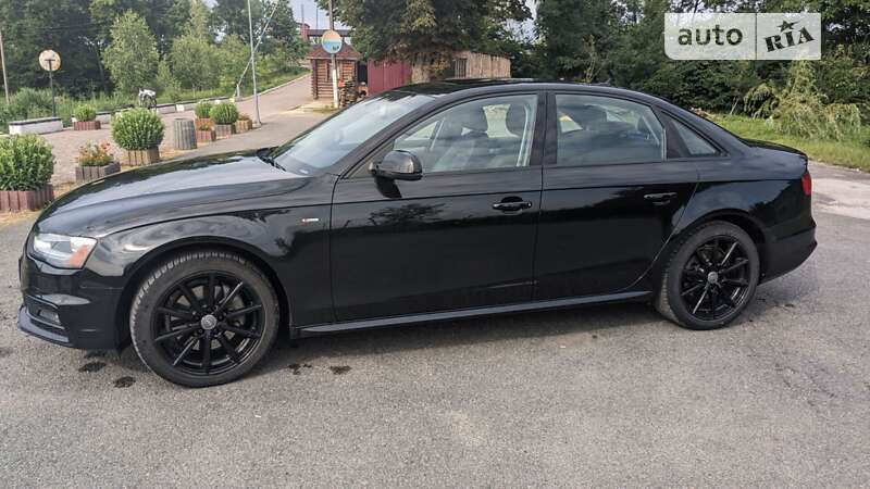 Седан Audi A4 2013 в Тлумаче