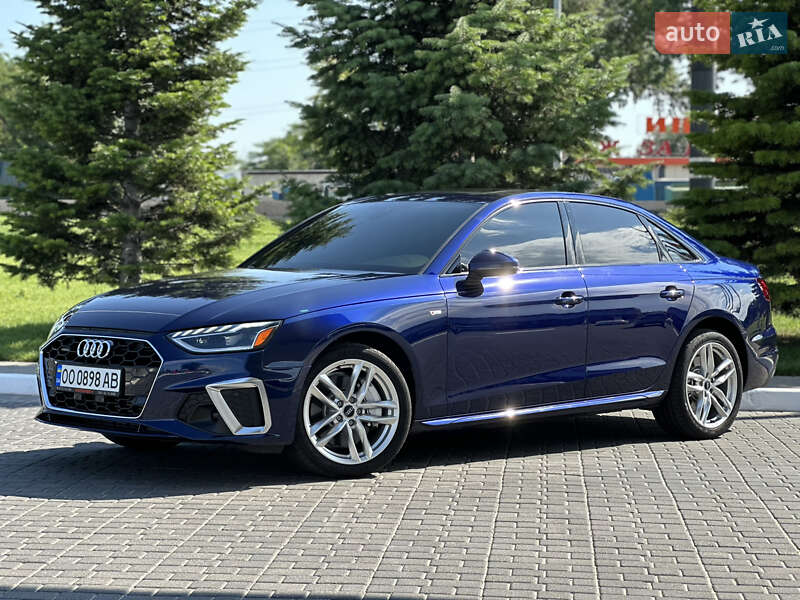 Седан Audi A4 2020 в Одессе