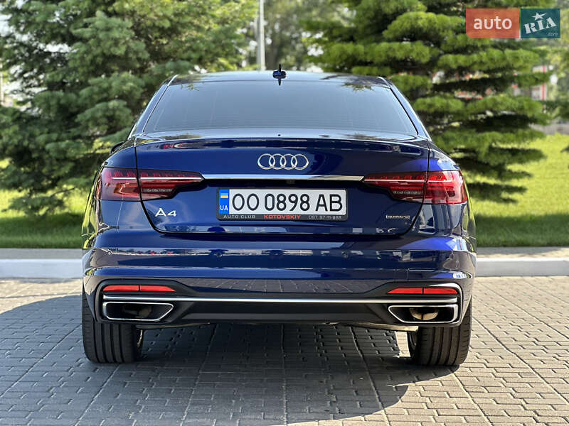 Седан Audi A4 2020 в Одессе