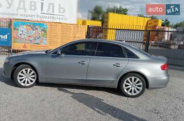 Седан Audi A4 2010 в Полтаве
