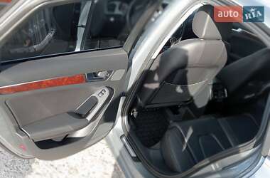 Седан Audi A4 2010 в Полтаве
