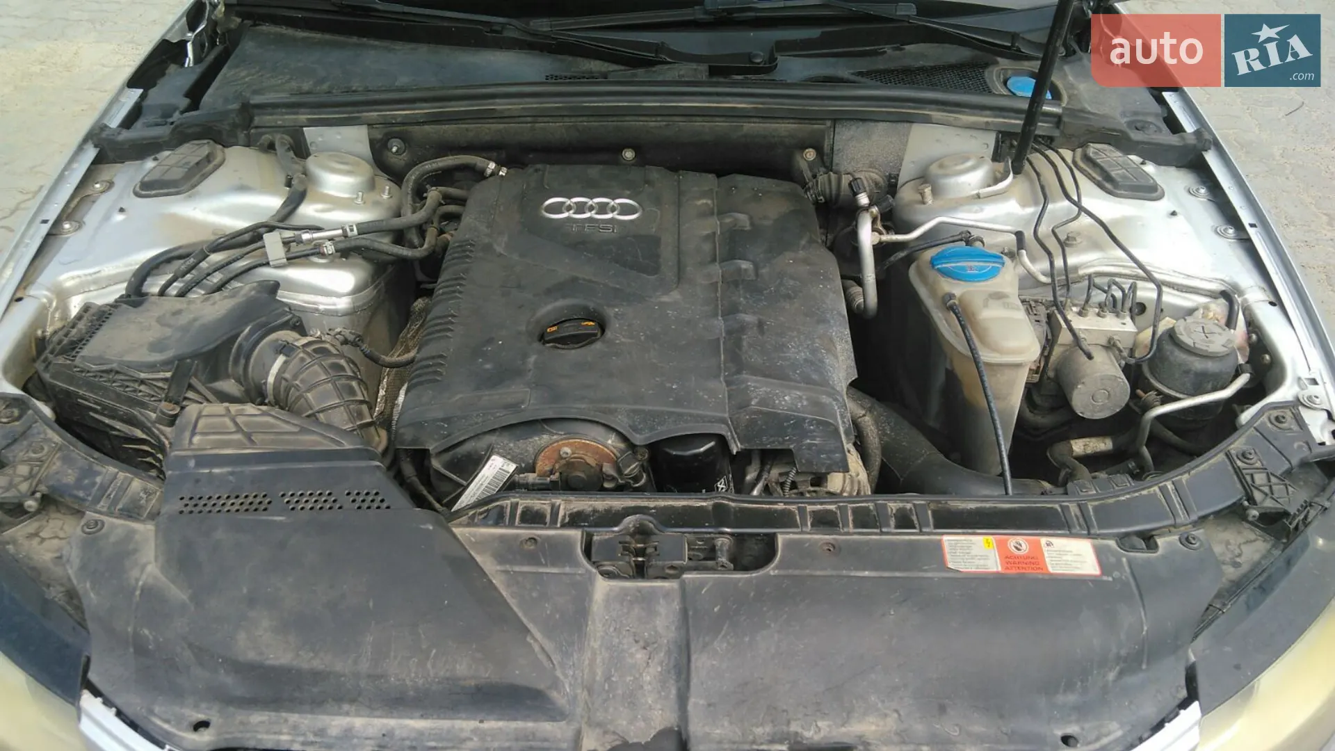 2010 Audi A4 - мініатюра 3