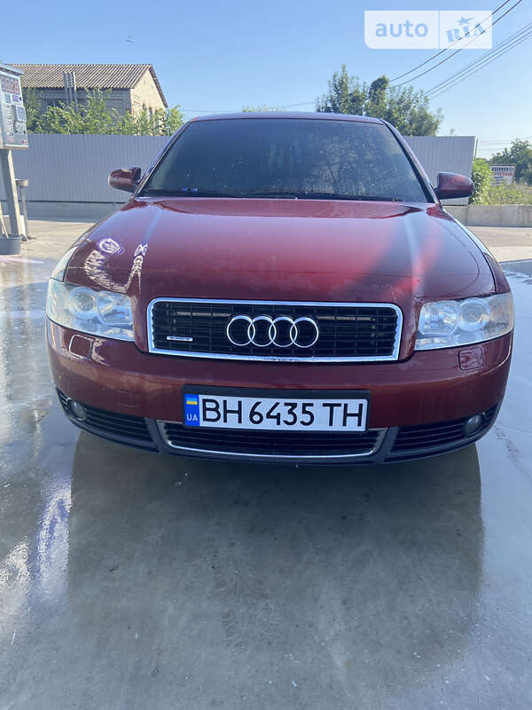 Седан Audi A4 2003 в Овидиополе