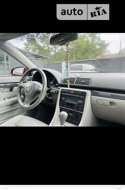Седан Audi A4 2003 в Овидиополе