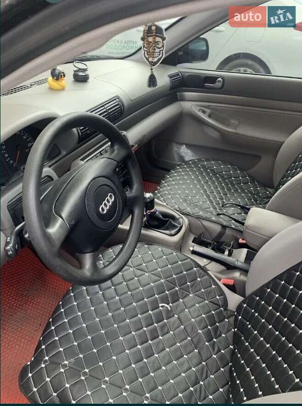 Седан Audi A4 1998 в Киеве