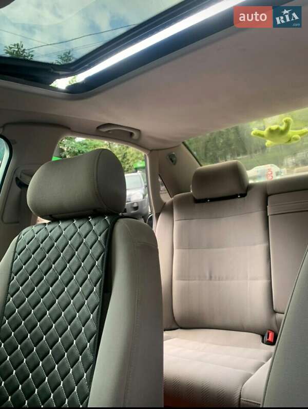 Седан Audi A4 1998 в Киеве