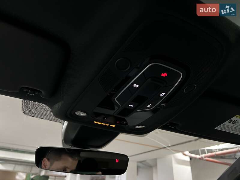 Седан Audi A4 2022 в Києві