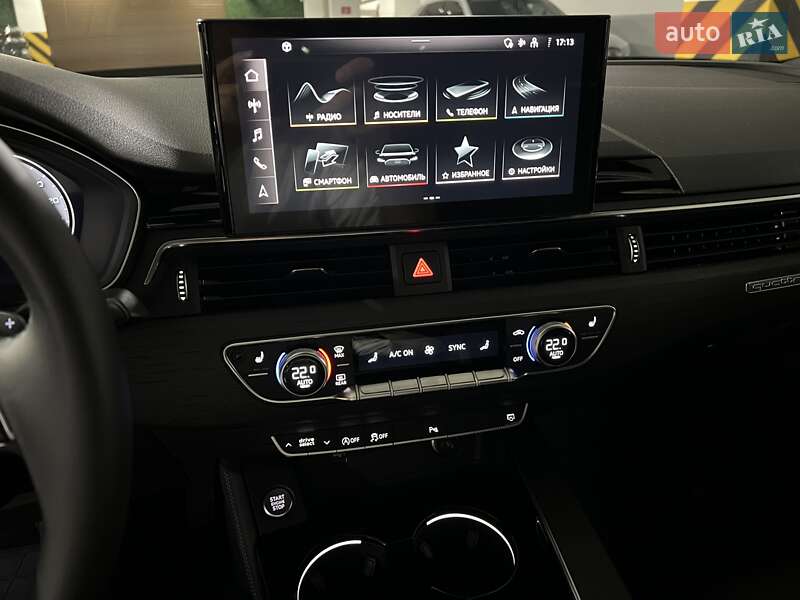 Седан Audi A4 2022 в Києві