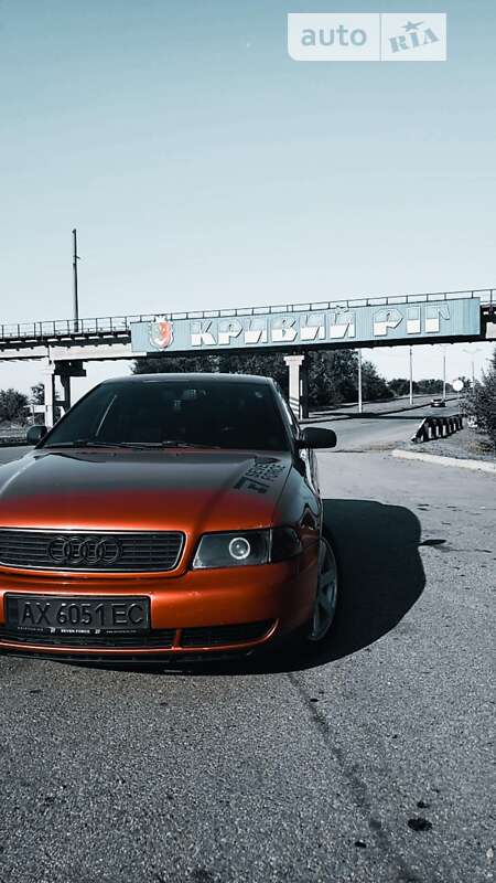 Седан Audi A4 1995 в Луцке фото 10 Седан Audi A4 1995 в Луцке