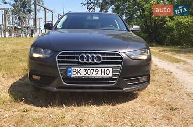 Универсал Audi A4 2012 в Сарнах