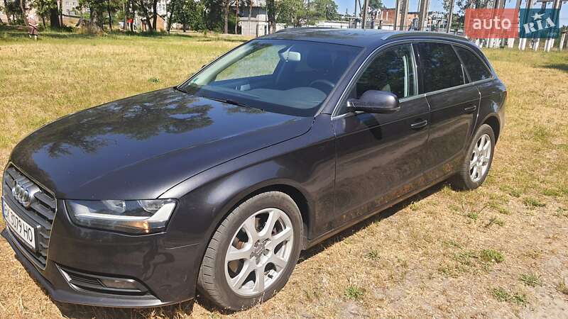 Універсал Audi A4 2012 в Сарнах