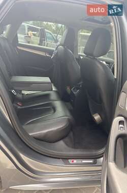 Седан Audi A4 2015 в 