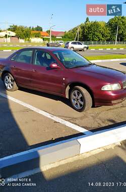 Седан Audi A4 1995 в Харькове