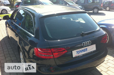  Audi A4 2011 в 