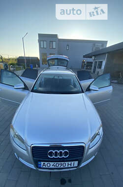 Универсал Audi A4 2006 в Виноградове