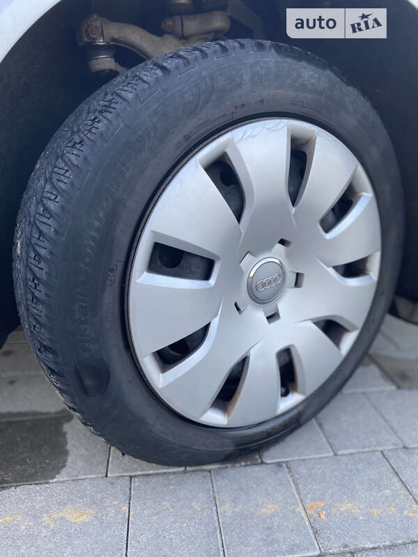 Универсал Audi A4 2006 в Виноградове