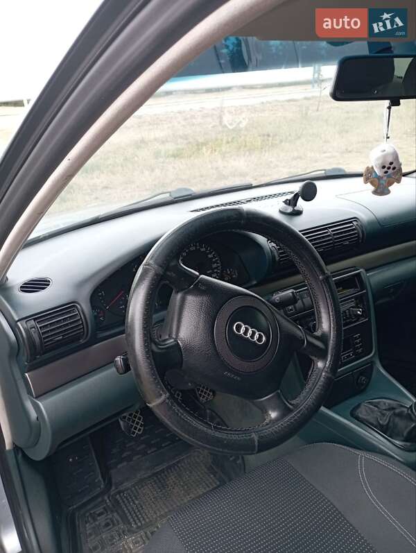 Audi A4 1998 Audi A4 1998