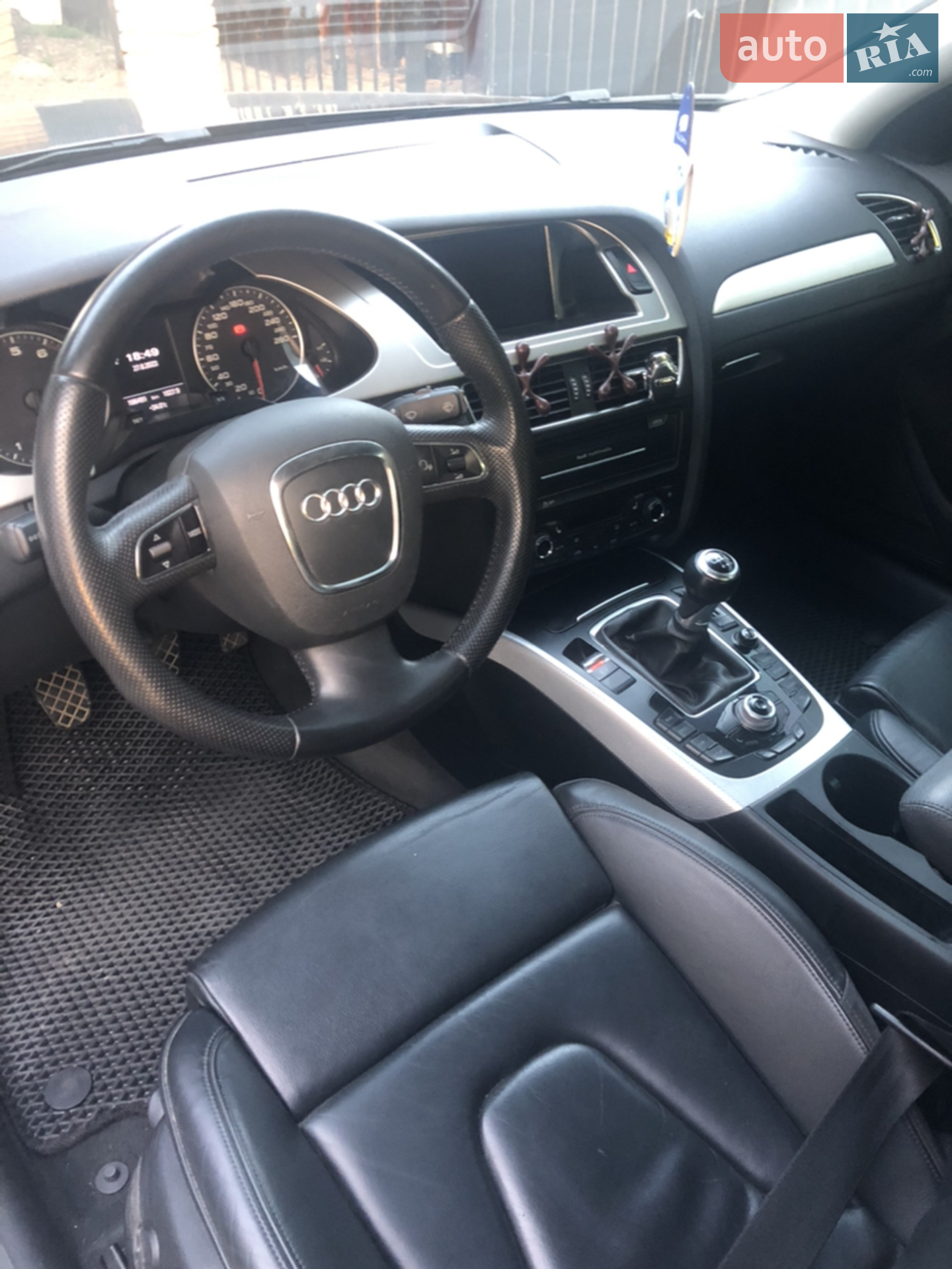 2011 Audi A4 - мініатюра 4